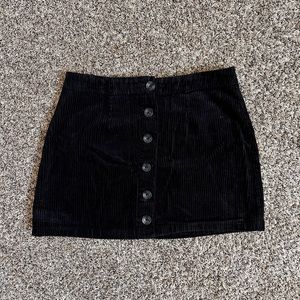 Forever 21 black skirt